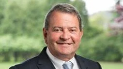 How many applicants were admitted to Bristol County’s 2 universities for fall 2022?