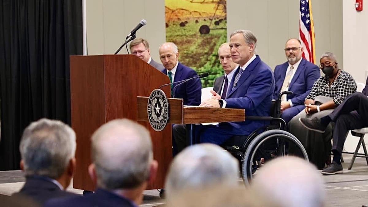 Abbott guarantees ‘lights will stay on’ this winter, regardless of potential storms