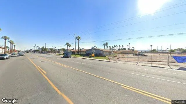 2645 E Thomas Road, Phoenix, AZ 85016