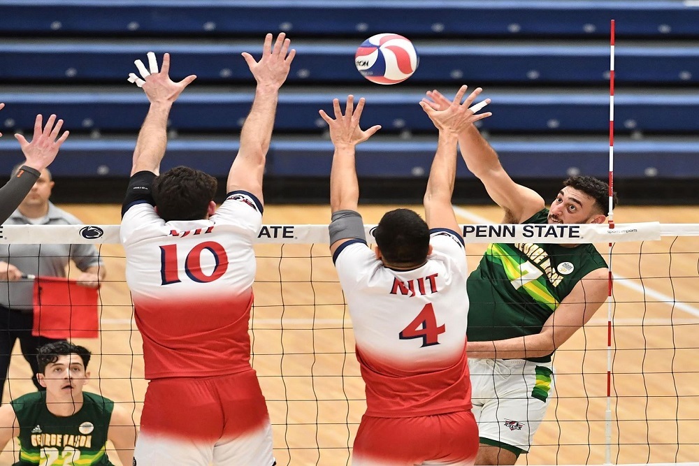 Fighting Effort from the Patriots Not Enough in First Round Loss to NJIT