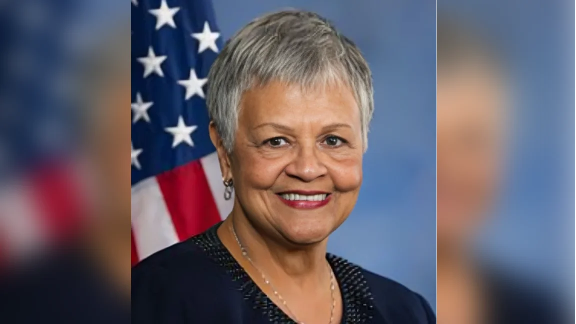 Bonnie Watson Coleman addresses ICE oversight and calls for minimum wage increase