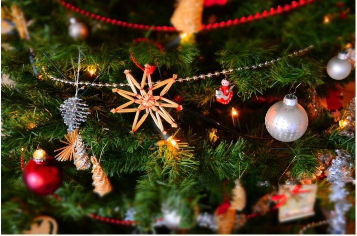 Today, we had a new helper decorate the Jenn Garand Tree at work, Sheldon LaFlamme