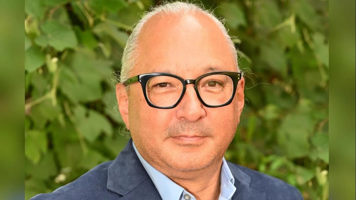 Joe Horse Capture Vice President of Native Collections and Ahmanson Curator of Native History and Culture - Autry Museum of the American West Joe Horse Capture Vice President of Native Collections and Ahmanson Curator of Native History and Culture - Autry Museum of the American West