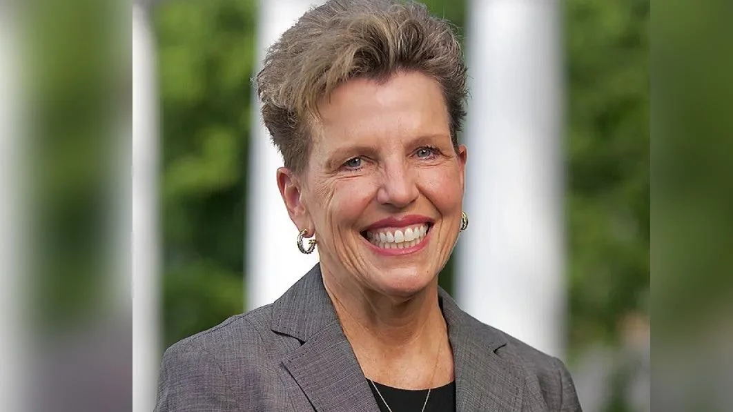 Dr. Linda C. Martin Interim Chancellor The University of Tennessee Southern Dr. Linda C. Martin Interim Chancellor The University of Tennessee Southern