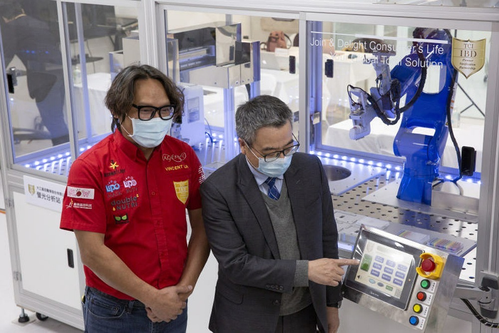 CHEMUNG COUNTY: Free COVID-19 Rapid for Chemung County Residents CHEMUNG COUNTY: Free COVID-19 Rapid for Chemung County Residents