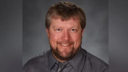 How many students were enrolled in Calumet County school districts in 2024-25 school year?