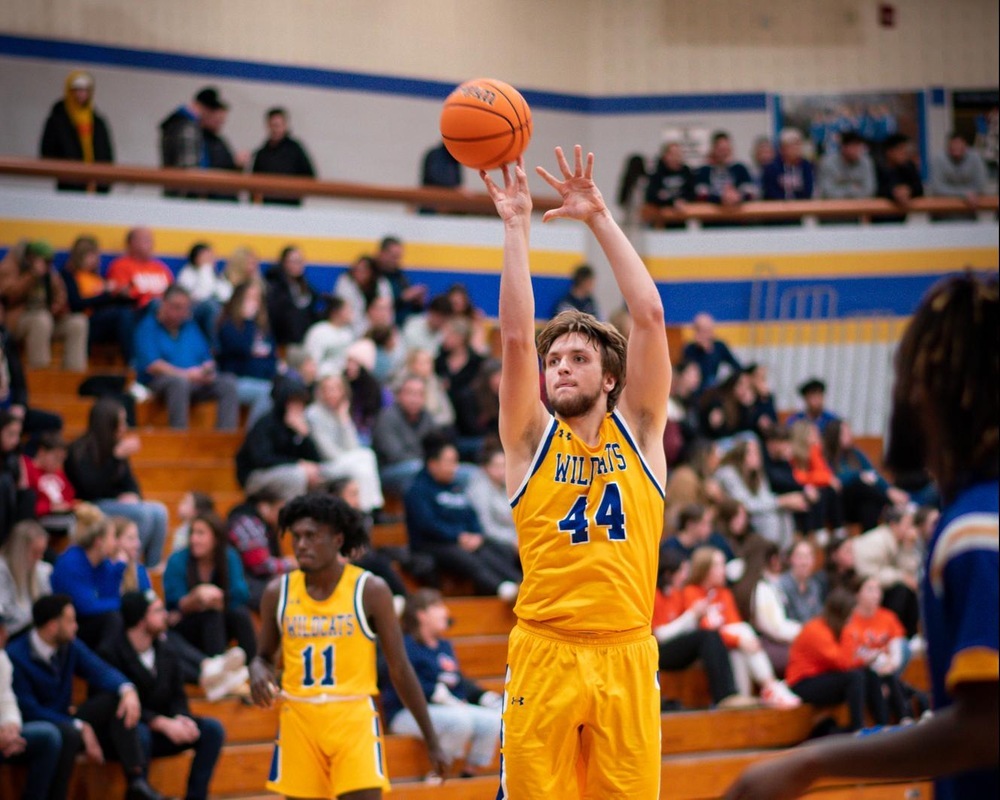 MBB: Dominant First Half Leads Wildcats to a 24-Point NAC Win Over UMPI.