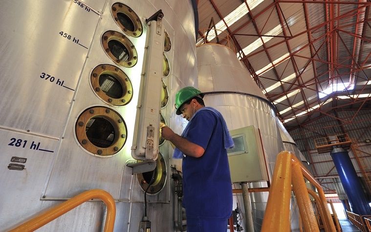 Argentina´s YPF pays 2 million for two petrochemical plants