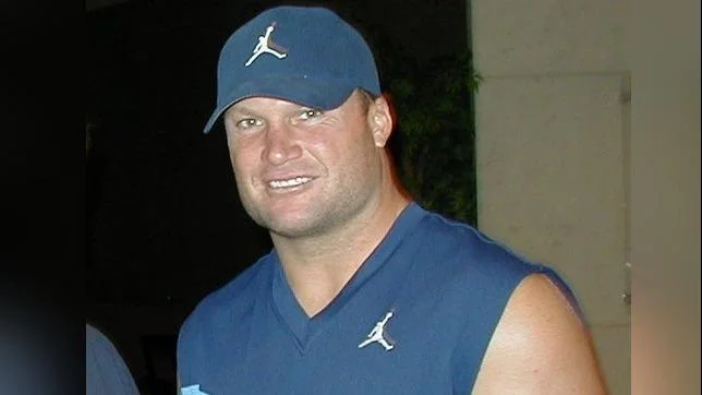 Zach Thomas Linebacker - Wikipedia