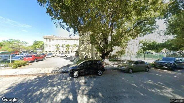 899 NW 4th Street, Miami, FL 33128 899 NW 4th Street, Miami, FL 33128
