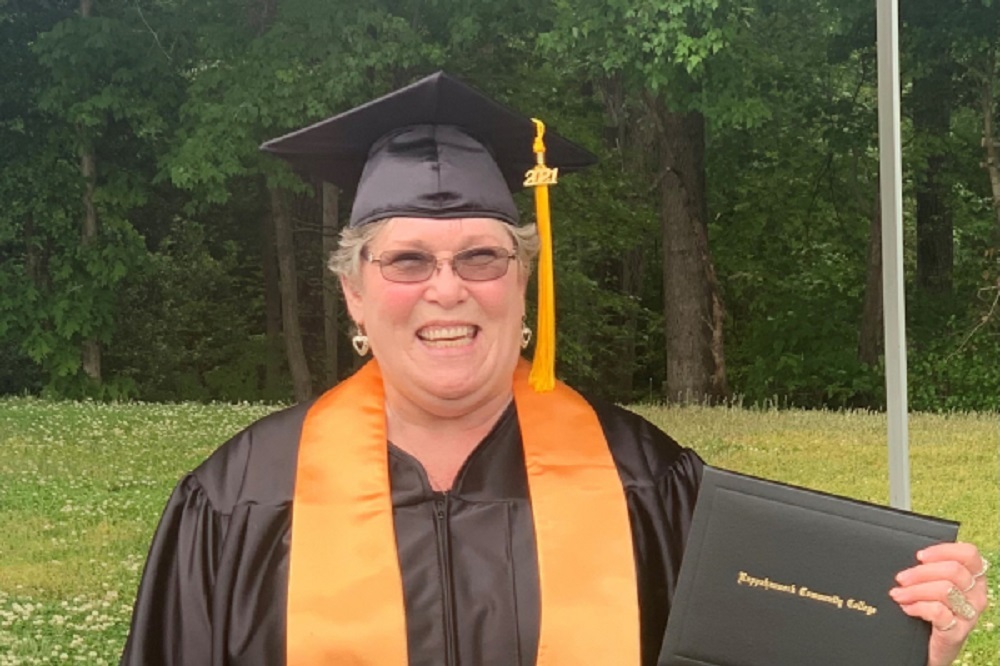 RAPPAHANNOCK COMMUNITY COLLEGE: RCC Alumni Spotlight: Debra Jo Jenkins