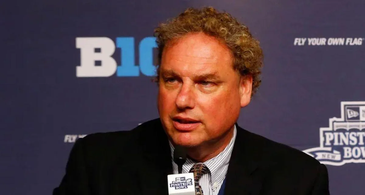 Baseball legends join Hall of Fame at Cooperstown induction ceremony