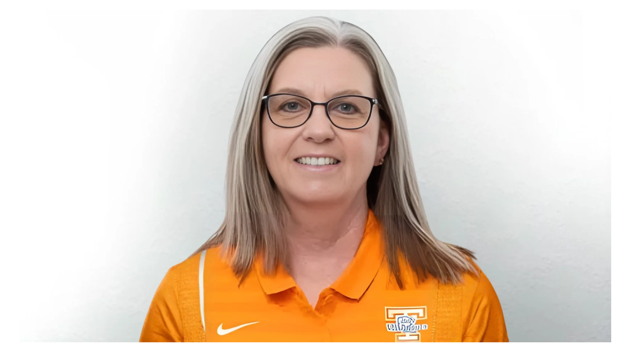 Lady Vols softball extends undefeated streak with sweep at Tennessee Invitational