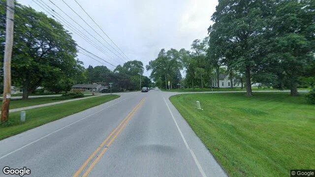 19525 West Avenue N, Brookfield, WI 53045 19525 West Avenue N, Brookfield, WI 53045