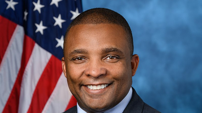 U.S. Rep. Davis votes to pass bipartisan resolution condemning ‘Border Czar’ Kamala Harris U.S. Rep. Davis votes to pass bipartisan resolution condemning ‘Border Czar’ Kamala Harris