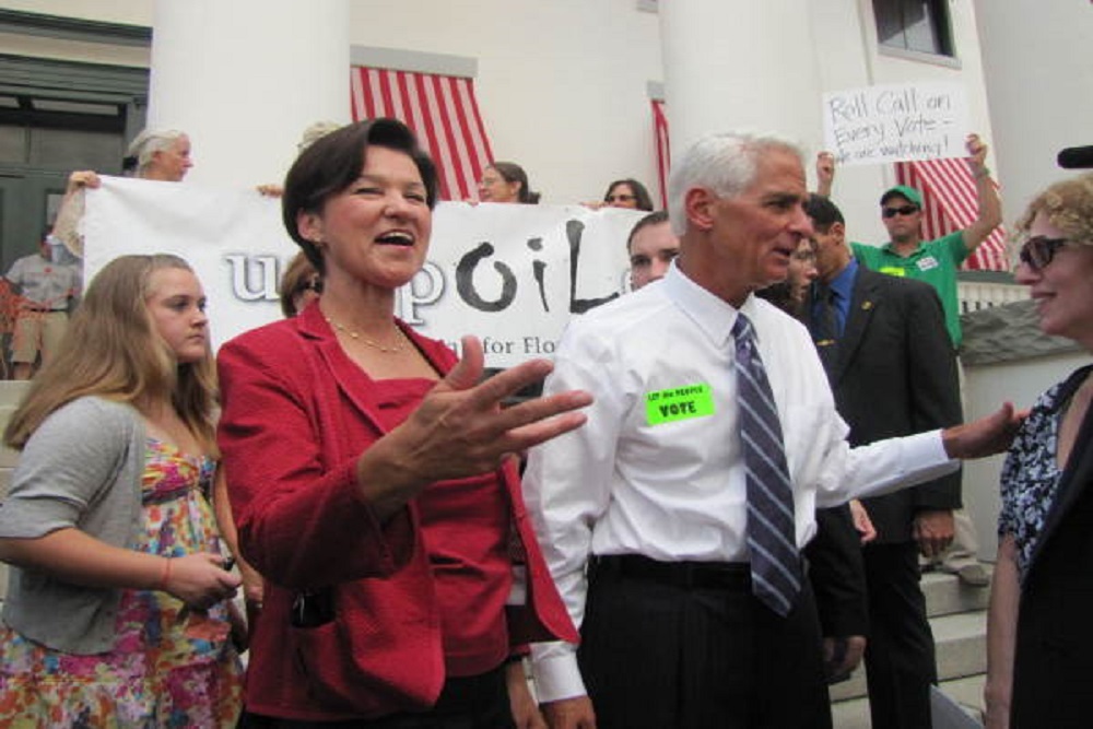 Alex Sink endorses Charlie Crist for Governor