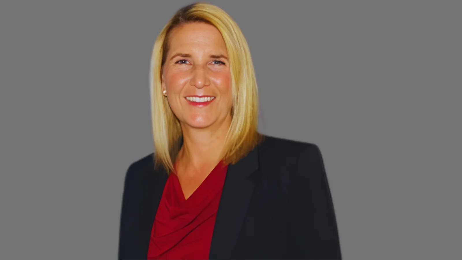 Shore Medical Center honors NJHA president Cathy Bennett with 2025 Surgical Chairman’s Award