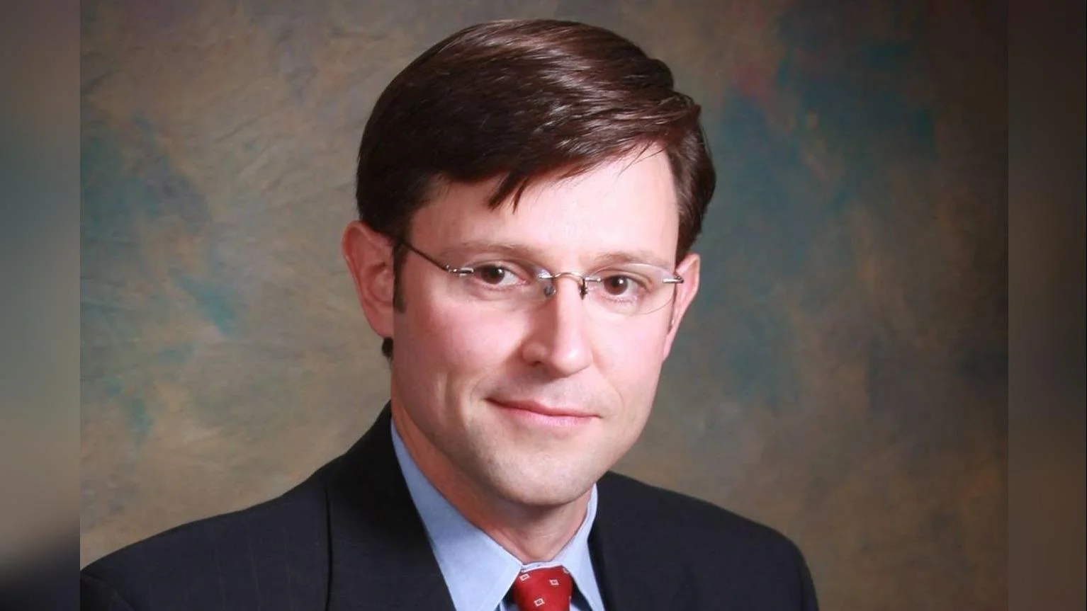 U.S. Rep. Mike Johnson representing Louisiana%27s 4th Congressional District - Official U.S. House headshot