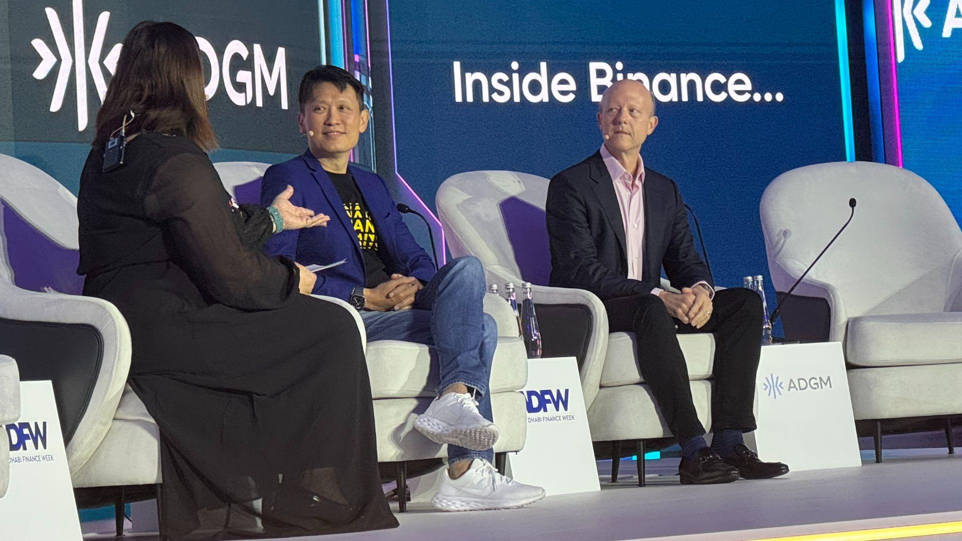 Richard Teng (middle), CEO of Binance