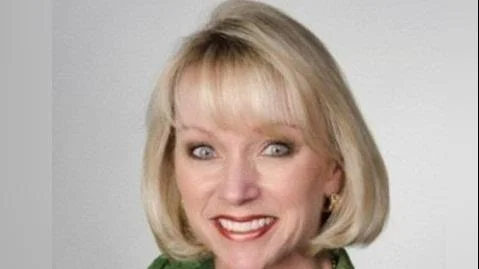 Lynelle Lynch Founder