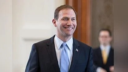 Key details on SB 2836 presented by Charles Schwertner in Texas Senate