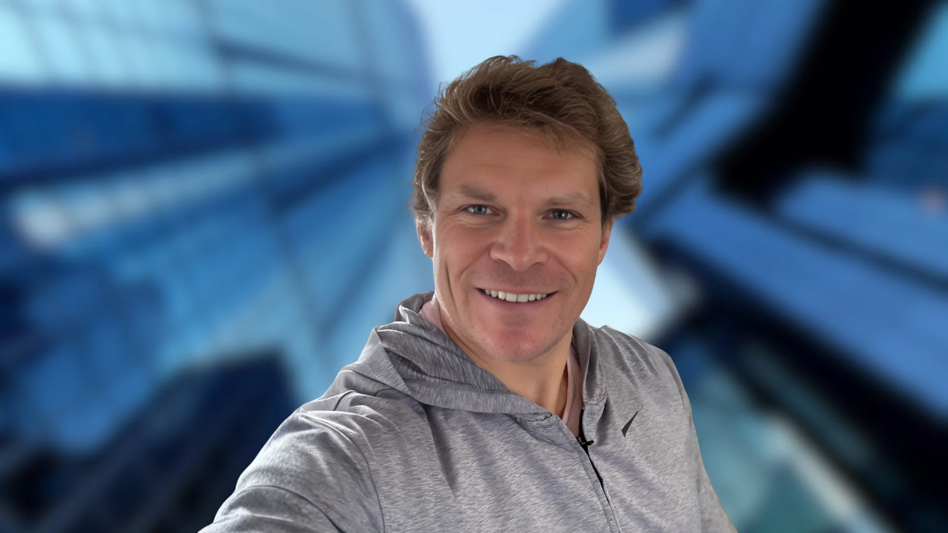 Julian Hosp, Founder of Cake DeFi - X