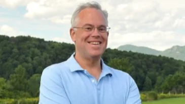 Senator Stec honors Marc Armstrong as state court clerk of the year