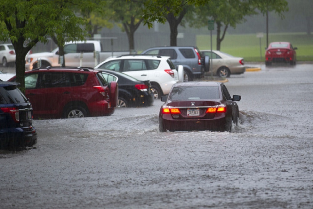 New book connects the climate crisis and violence New book connects the climate crisis and violence