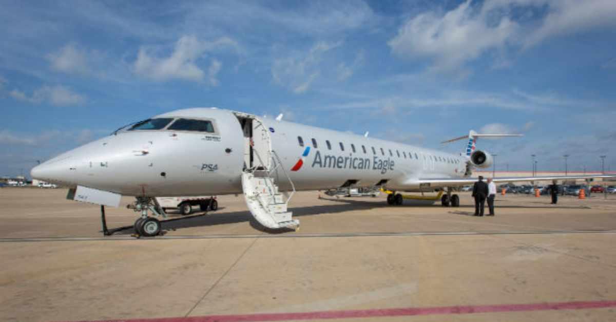 American Airlines CRJ 900