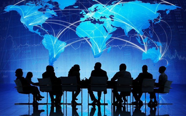 Students tackle social issues in new Sullivan Foundation Scholarship program