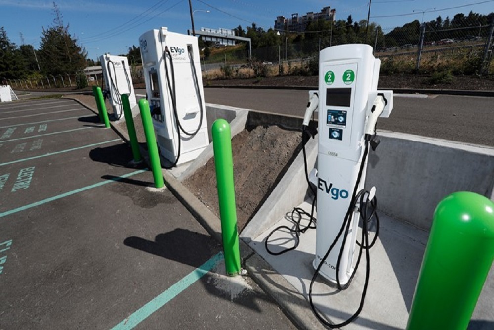 City of Largo Passes Electric Vehicle Charging Station Requirements