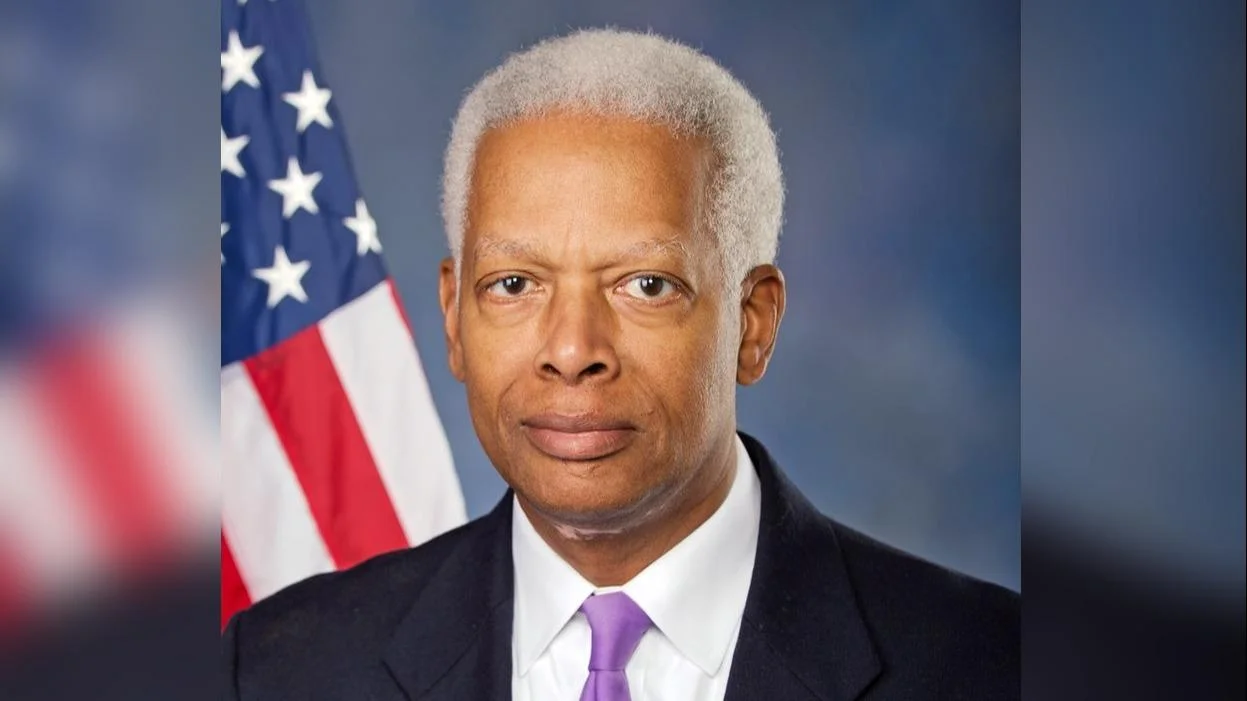 Rep. Hank Johnson draws parallels between historical events and modern issues Rep. Hank Johnson draws parallels between historical events and modern issues