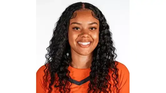 On Monday, March 24 former Montverde Academy Inc. Lety Vasconcelos competed in hopes to reach NCAA Division I Basketball Championship