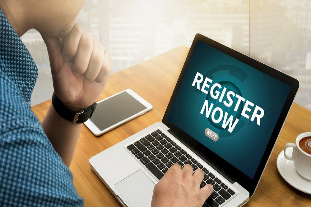 Get Your Foot in the Door: Register Now