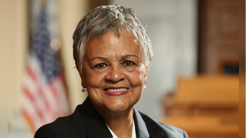 Rep. Bonnie Watson Coleman shares condolences and supports trans community in recent tweets