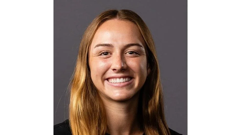 Los Alamitos High School standout Julie Holcomb’s collegiate team wins game in the NCAA Division I Softball Championship on Friday, May 16