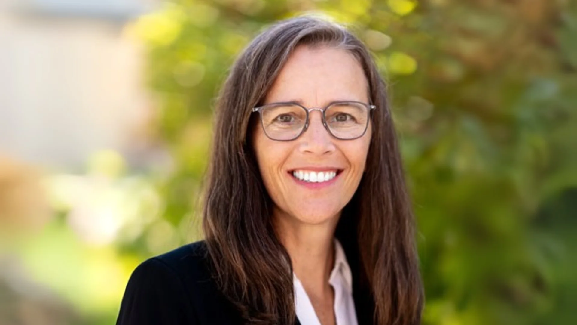 University of New Mexico begins demolition of old humanities building for new facility University of New Mexico begins demolition of old humanities building for new facility