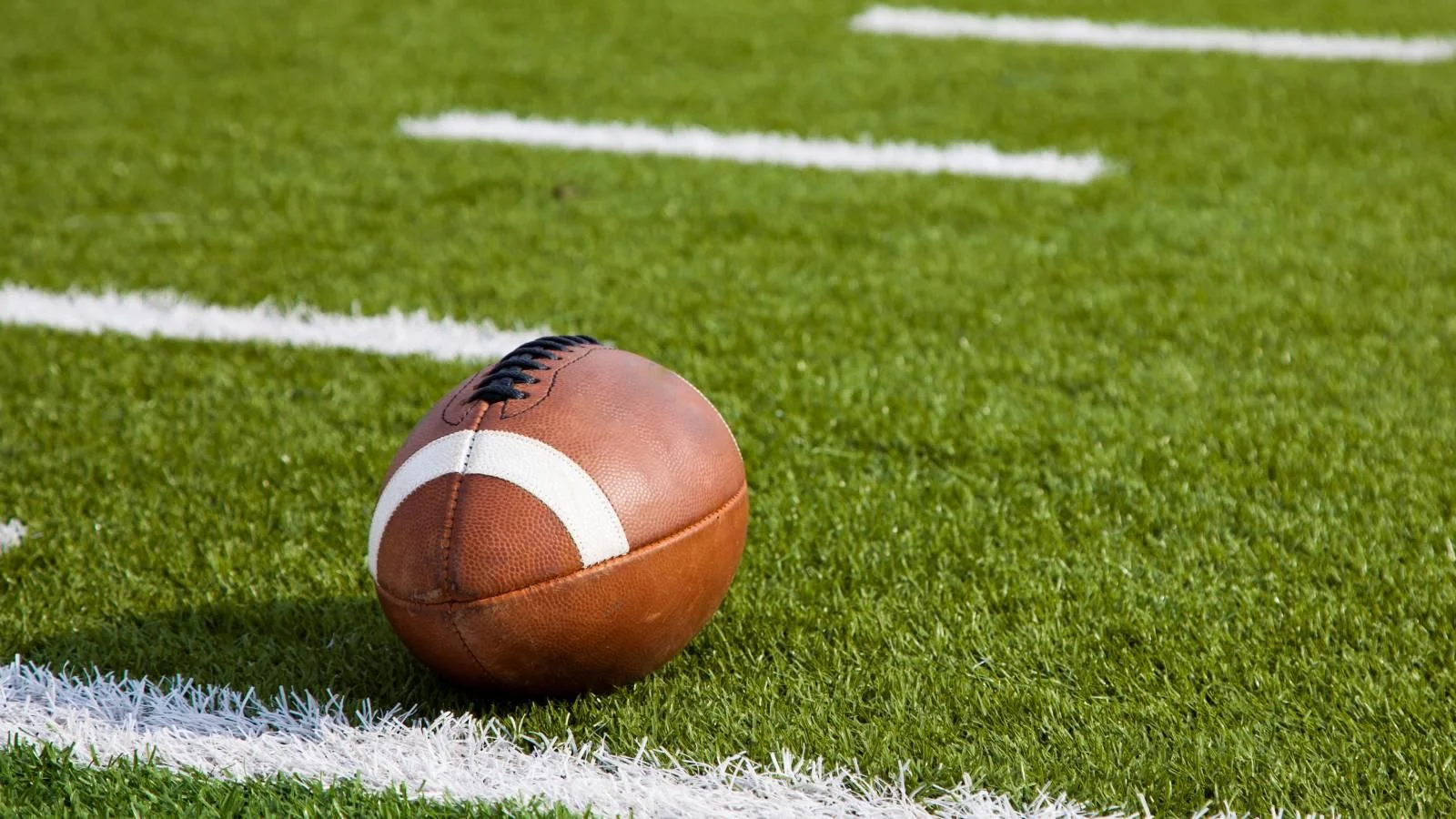 1 football player from an Olmsted County, Minnesota high school committed in July 2026