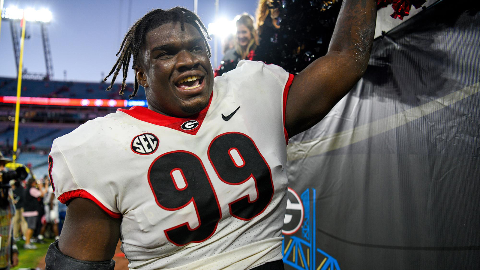 Georgia’s Davis, Dean named as finalists for the Lott IMPACT Trophy