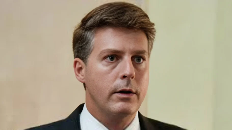 Hal Steinbrenner Managing General Partner* / Co-Chairperson Hal Steinbrenner Managing General Partner* / Co-Chairperson