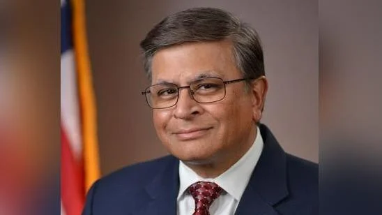 Vid Desai FDA’s Chief Information Officer Vid Desai FDA’s Chief Information Officer