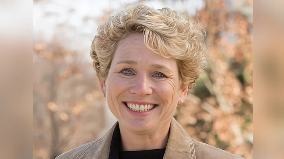 U.S. Rep. Chrissy Houlahan representing Pennsylvania%27s 6th Congressional District - Official U.S. House headshot