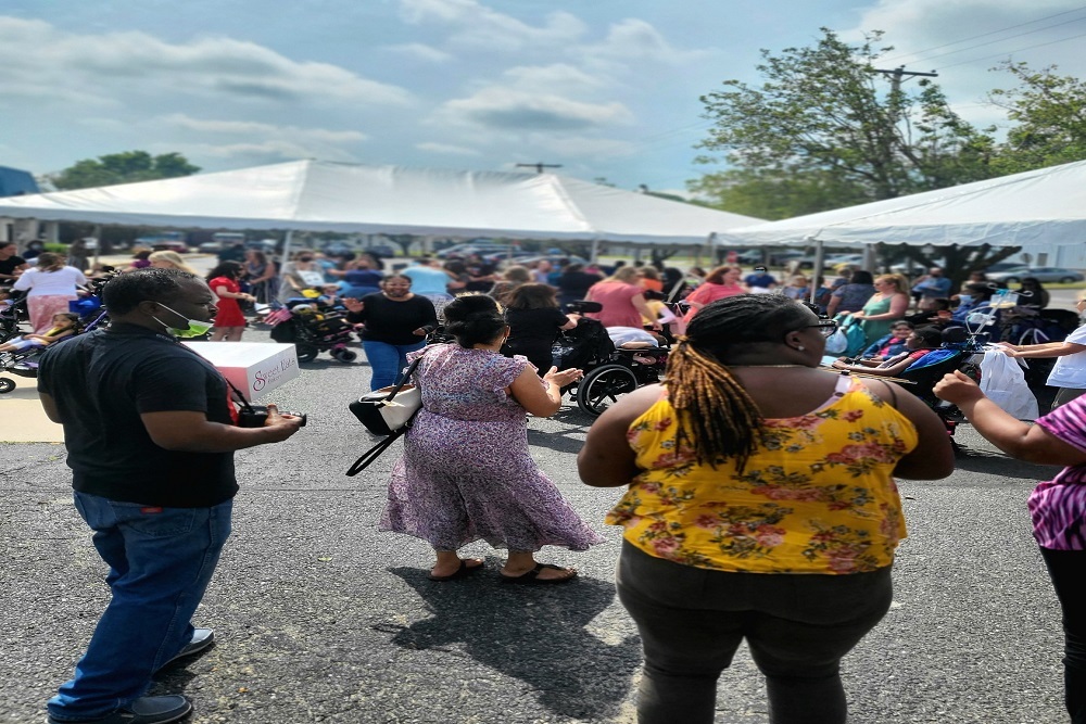 Commissioner DeSilvio was honored to attend the HollyDELL Class of 2022 Graduation Ceremony in Sewell