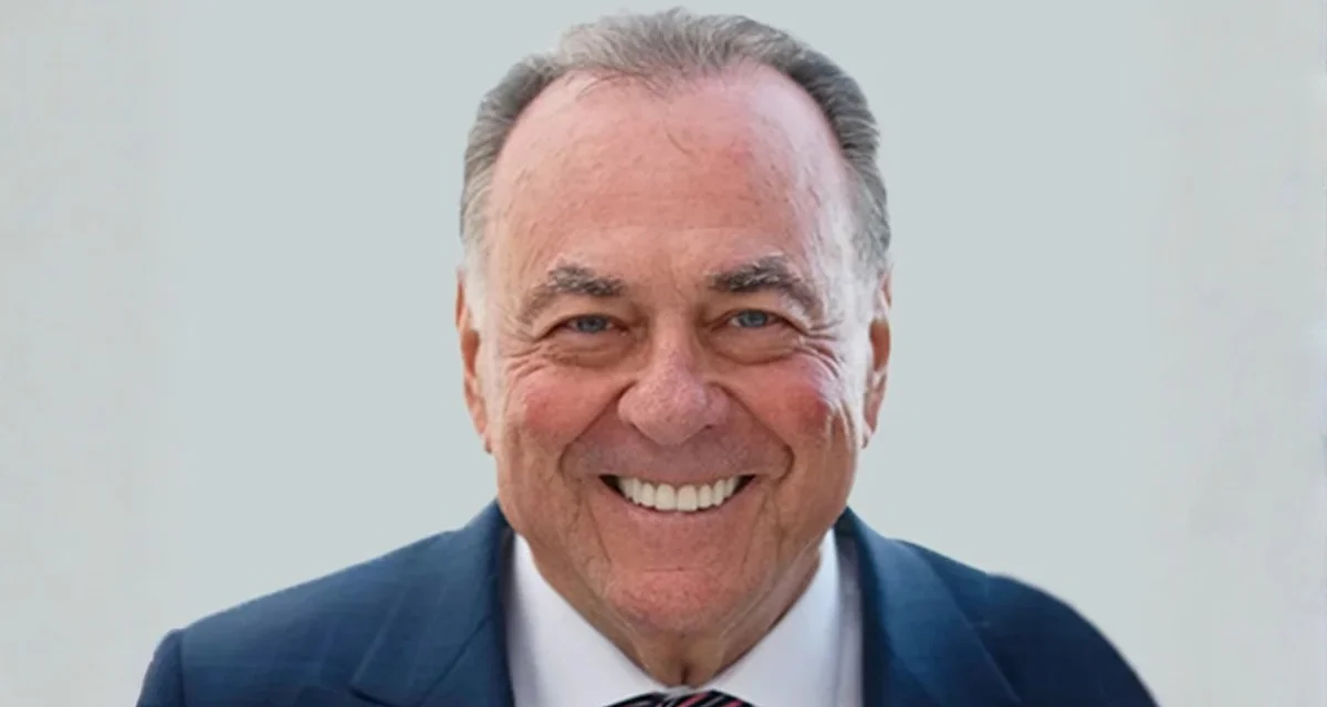 Stephen Siegel, Chairman Global Brokerage Stephen Siegel, Chairman Global Brokerage