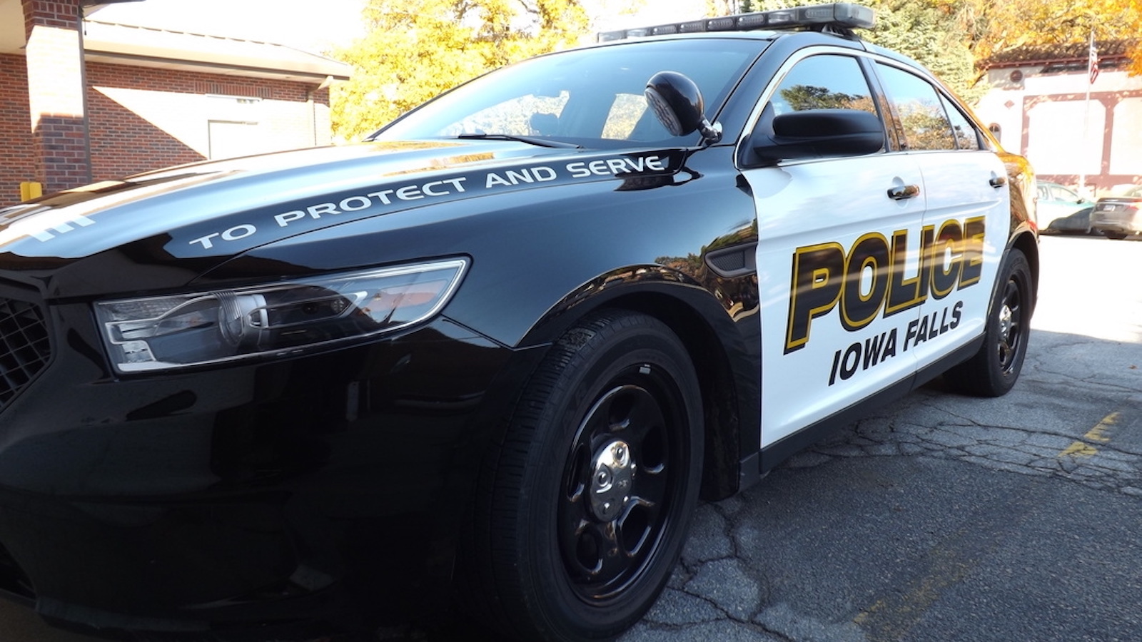 Eldora man identified as subject shot and killed by officers
