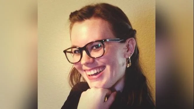 Nicole Swanson	Adult Services Librarian at Tempe Public Library - Nicole Swanson LinkedIn