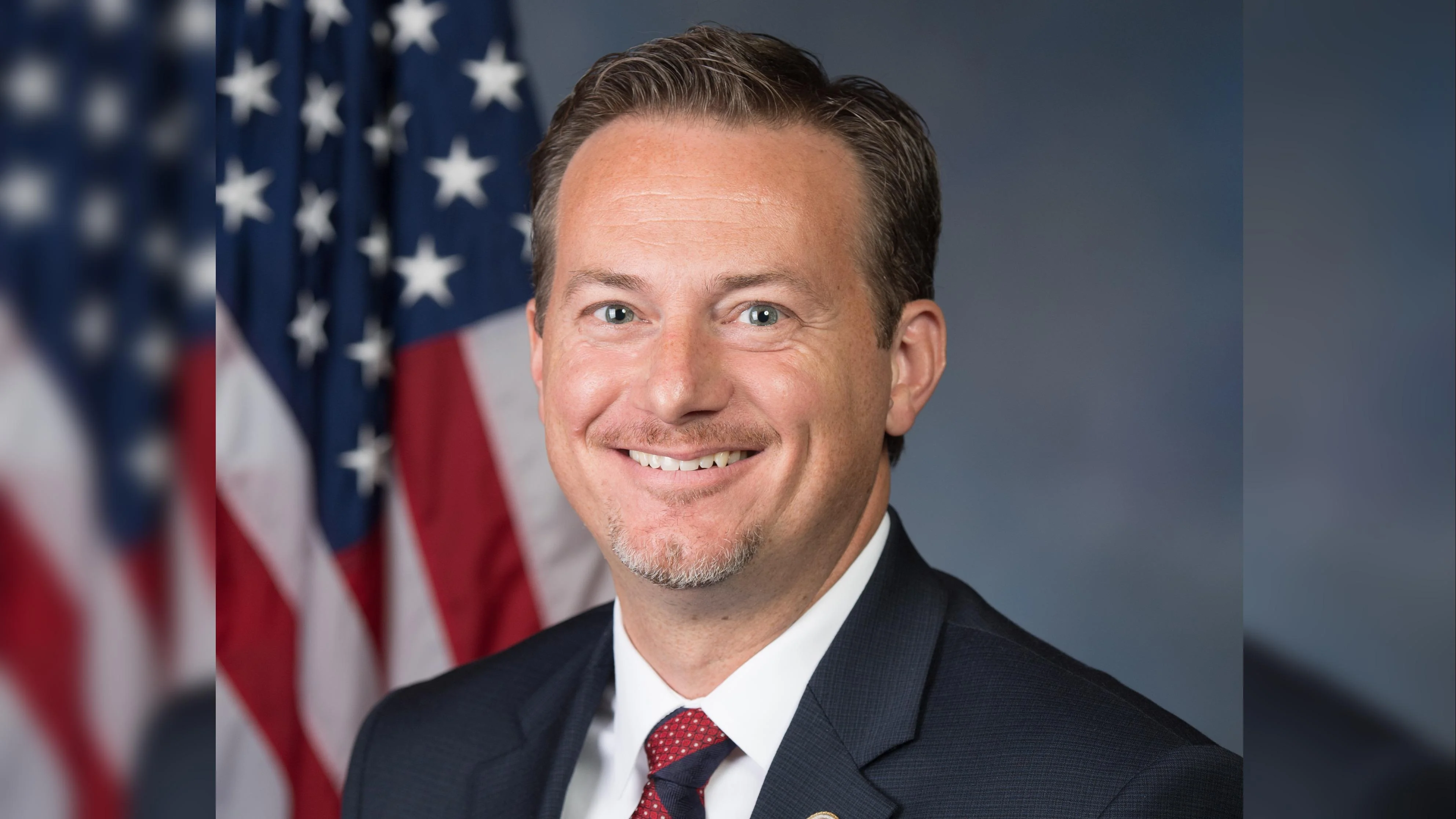 Michael Cloud highlights economic revival and proposal to find governmental waste in recent tweets