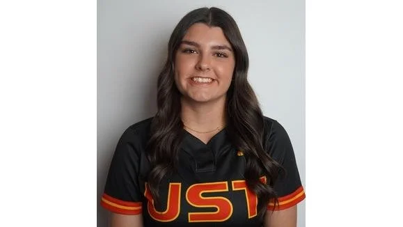 Angleton High School standout Kayla Pointer’s collegiate team wins game in the NCAA Division III Softball Championship on Friday, May 16 Angleton High School standout Kayla Pointer’s collegiate team wins game in the NCAA Division III Softball Championship on Friday, May 16