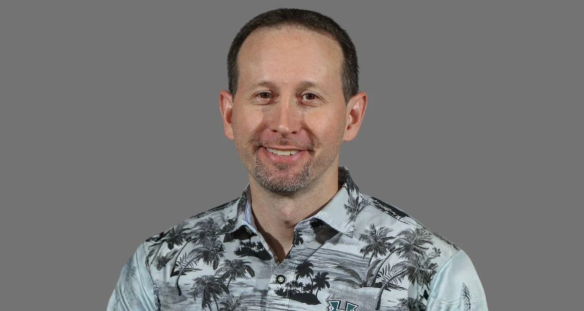 Eran Ganot, head Coach