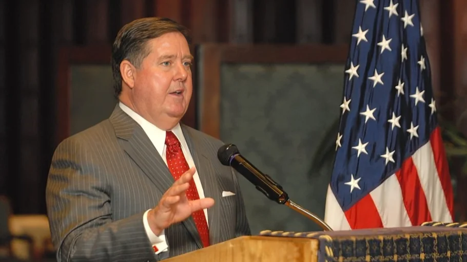 Rep. Ken Calvert criticizes crime rates and energy policies in recent social media posts